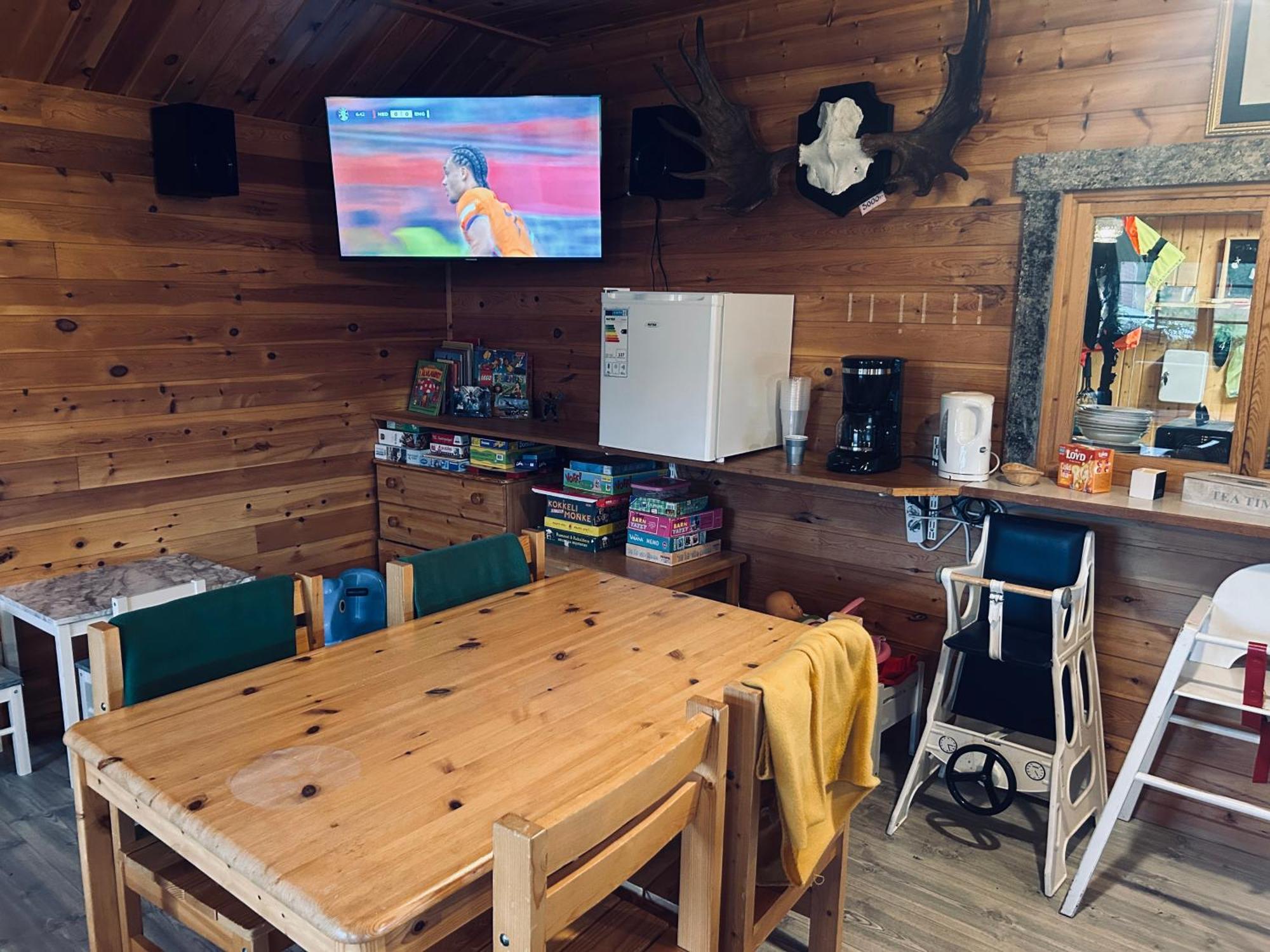Piilijaervi Camping Елливаре Экстерьер фото